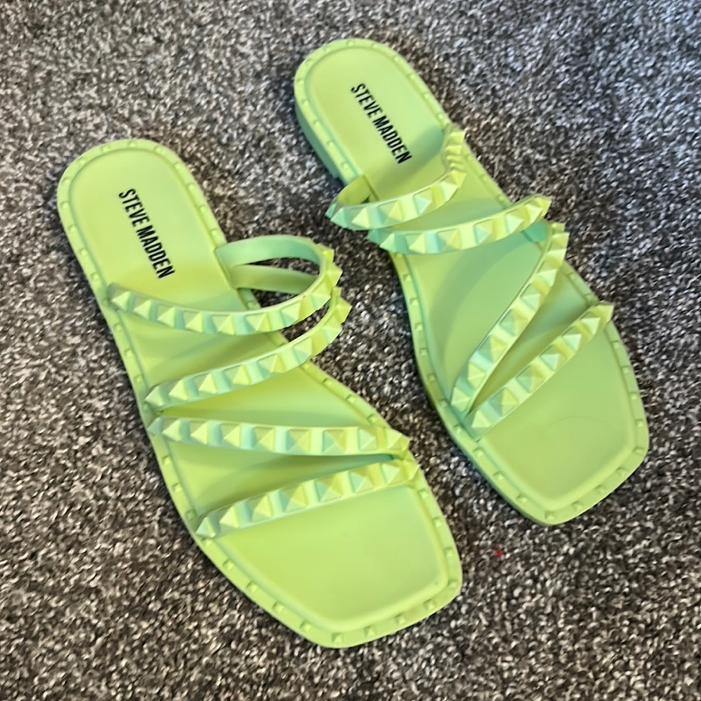 Steve Madden sandals